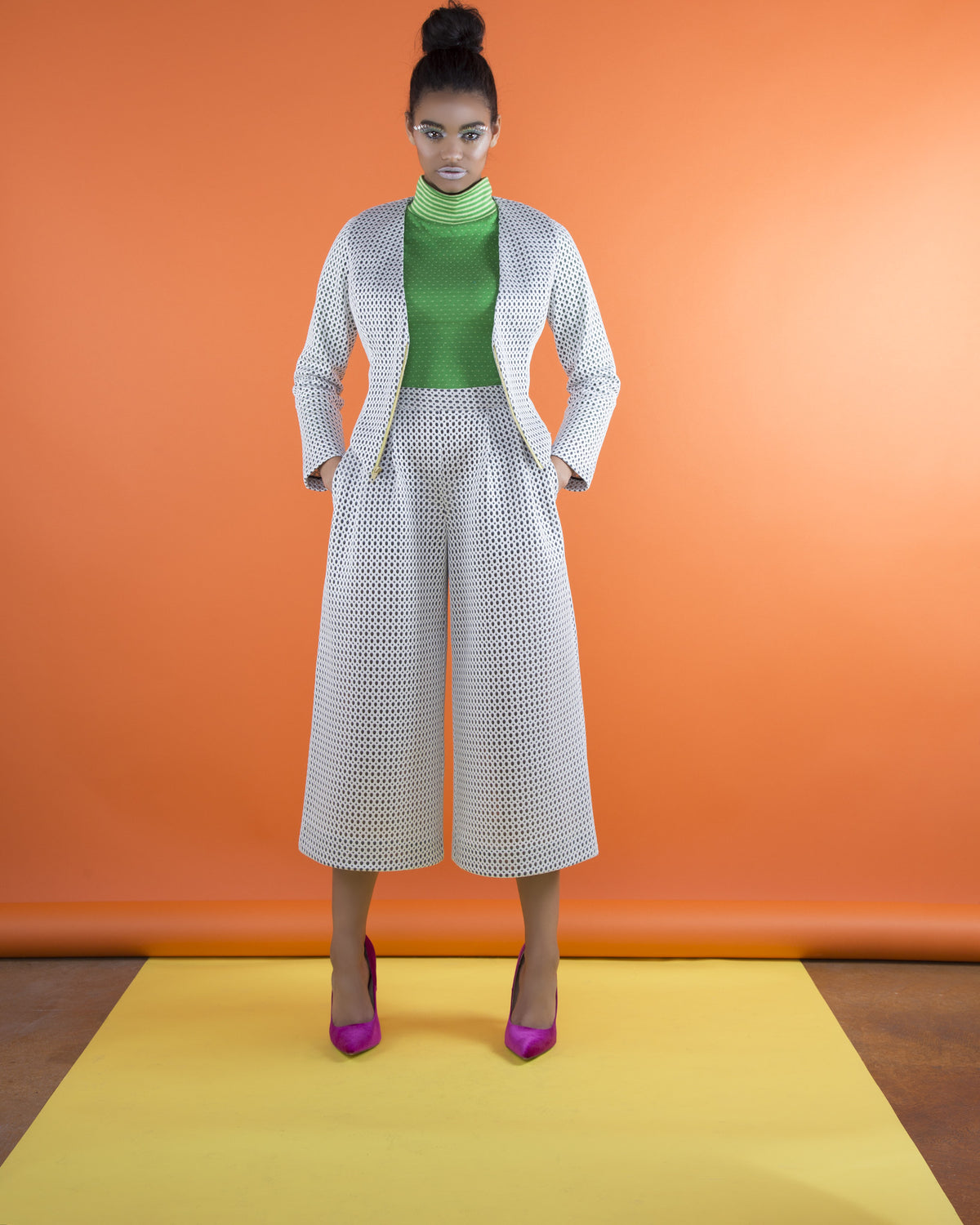 HONEYCOMB ASSYMETRIC JACKET