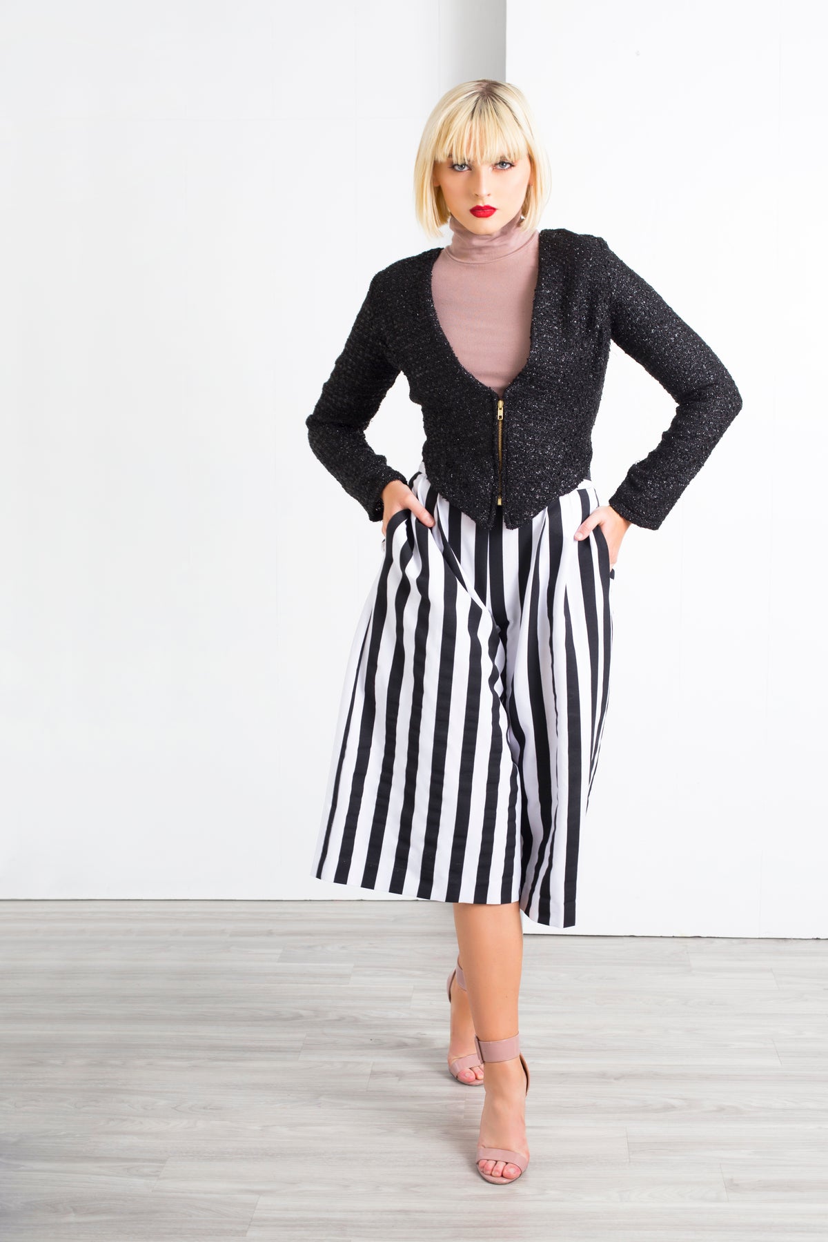 MACRO STRIPE CROPPED WIDE-LEG PANT