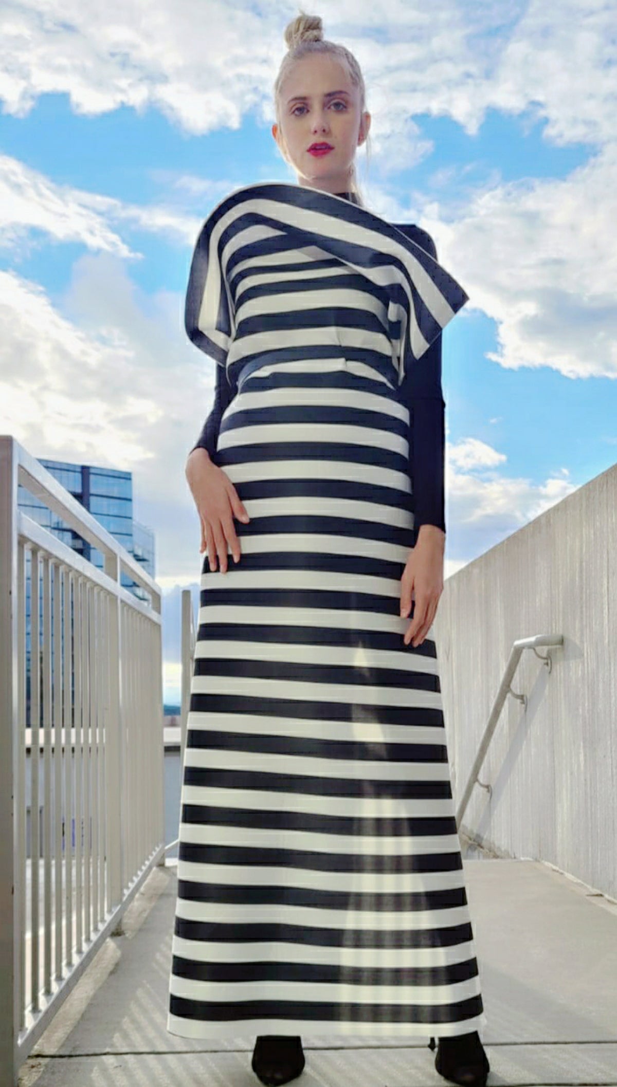 HER AIR GOWN